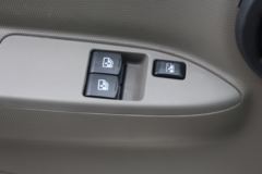 东风 凯普特N290 115马力 4.1米单排厢式轻卡 东风 凯普特N290 115马力 4.1米单排厢式轻卡