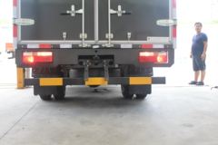 东风 凯普特N290 115马力 4.1米单排厢式轻卡 东风 凯普特N290 115马力 4.1米单排厢式轻卡