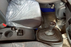 东风 凯普特C 141马力 3308轴距载货车底盘(EQ1041SJ8BD2)