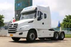 东风柳汽 乘龙T7重卡 430马力 6X4长头牵引车(LZ4251T7DA)