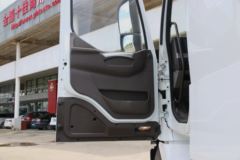 东风柳汽 乘龙T7重卡 430马力 6X4长头牵引车(LZ4251T7DA)