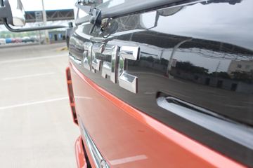 ���� ������D8 156���� 4X2 6.15�׵��������ػ���(EQ1090S8BDE)ͼƬ