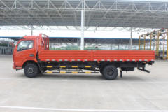 东风 多利卡D8 156马力 4X2 6.15米单排栏板载货车(EQ1090S8BDE)