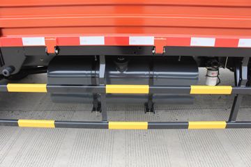 ���� ������D8 156���� 4X2 6.15�׵��������ػ���(EQ1090S8BDE)ͼƬ