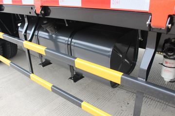 ���� ������D8 156���� 4X2 6.15�׵��������ػ���(EQ1090S8BDE)ͼƬ