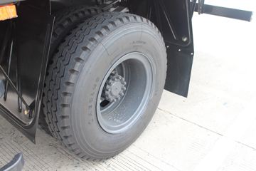 ���� ������D8 156���� 4X2 6.15�׵��������ػ���(EQ1090S8BDE)ͼƬ