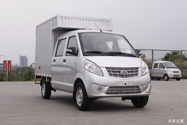 南骏汽车 瑞逸C系 1.3L 87马力 汽油 2米双排厢式微卡(NJA5034XXYSSB34V)