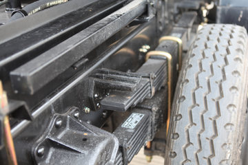 һ������ ��ž���7ϵ 130���� 4X2 3.625����ж��ͼƬ