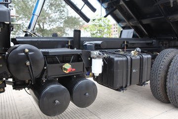 һ������ ��ž���7ϵ 130���� 4X2 3.625����ж��ͼƬ