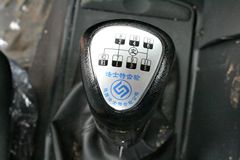 东风柳汽 乘龙M5重卡 336马力 6X2牵引车(LZ4240QCAA)