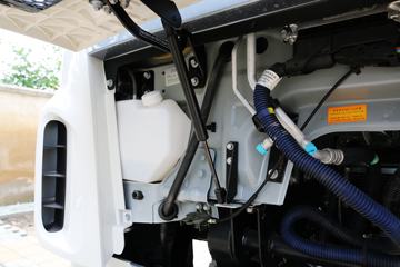 ���� �����A5L�п� 160���� 4X2 7.8����ʽ�ػ���(HFC5161XXYP3K1A47V)ͼƬ