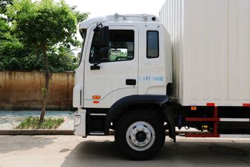 ���� �����A5L�п� 160���� 4X2 7.8����ʽ�ػ���(HFC5161XXYP3K1A47V)ͼƬ