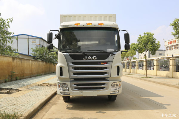 江淮 格尔发A5L中卡 220马力 6X2 7.2米厢式载货车(HFC5251XXYP3K2D38S3V)
