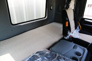 ���� �����A5L�п� 160���� 4X2 7.8����ʽ�ػ���(HFC5161XXYP3K1A47V)ͼƬ