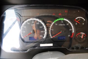 ���� �����A5L�п� 160���� 4X2 7.8����ʽ�ػ���(HFC5161XXYP3K1A47V)ͼƬ