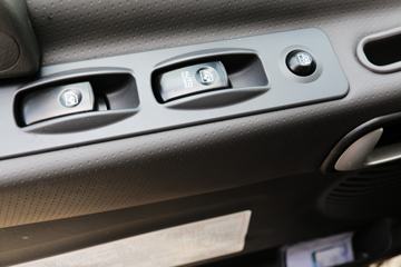 ���� �����A5L�п� 160���� 4X2 7.8����ʽ�ػ���(HFC5161XXYP3K1A47V)ͼƬ