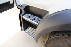 江淮 格尔发A5L中卡 160马力 4X2 7.8米厢式载货车(HFC5161XXYP3K1A47V)