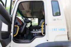江淮 格尔发A5L中卡 160马力 4X2 7.8米厢式载货车(HFC5161XXYP3K1A47V)