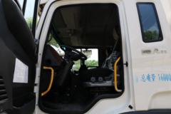 江淮 格尔发A5L中卡 160马力 4X2 7.8米厢式载货车(HFC5161XXYP3K1A47V)