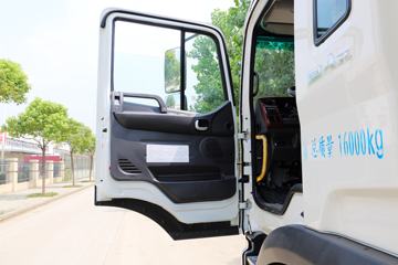 ���� �����A5L�п� 160���� 4X2 7.8����ʽ�ػ���(HFC5161XXYP3K1A47V)ͼƬ