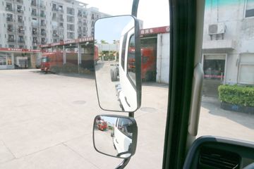 �������ó� ����п� 180���� 4X2 7.7���ػ�������(DFH5120XXYB2)ͼƬ