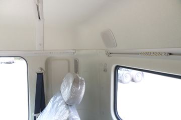 �������ó� ����п� 180���� 4X2 7.7���ػ�������(DFH5120XXYB2)ͼƬ