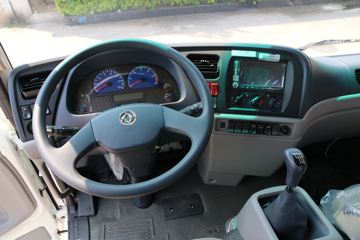 �������ó� ����п� 180���� 4X2 7.7���ػ�������(DFH5120XXYB2)ͼƬ