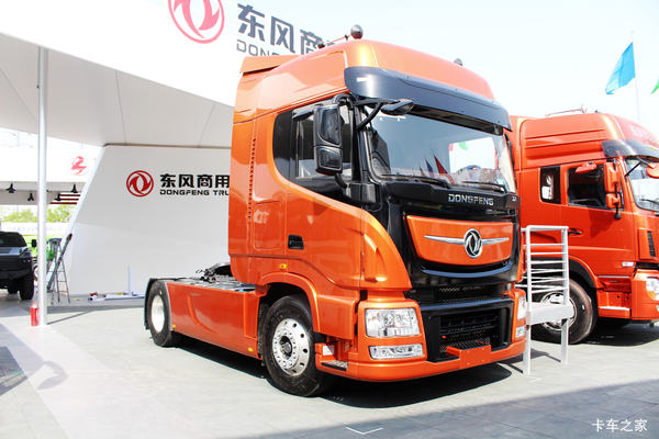 东风商用车 天龙旗舰KX 480马力 4X2牵引车