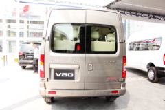 上汽大通 V80 2016款 136马力 商旅手动版 长轴中顶MPV(右移门)(国五)