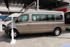 上汽大通 V80 2016款 136马力 商旅手动版 长轴中顶MPV(右移门)(国五)