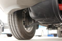 上汽大通 V80 2016款 136马力 商旅手动版 长轴中顶MPV(右移门)(国五)