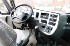 一汽柳特 新安捷L5R重卡 350马力 6X4危险品长头牵引车(CA4256K2E4R5T1A92)