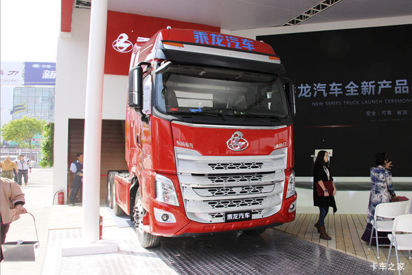 东风柳汽 乘龙H7重卡 500马力 6X4牵引车(LZ4253H7DB)