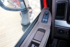 东风柳汽 乘龙H7重卡 500马力 6X4牵引车(LZ4253H7DB)