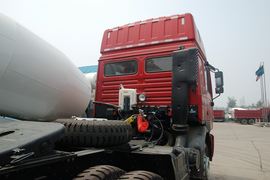 德龙F2000&nbsp;牵引车外观                                                图片