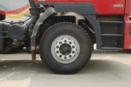 德龙F2000&nbsp;牵引车底盘                                                图片