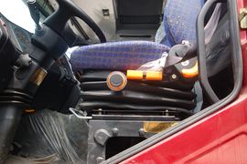 德龙F2000&nbsp;牵引车驾驶室                                               图片