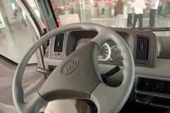 江淮 帅铃 92马力 4.18米单排栏板轻卡(窄体)