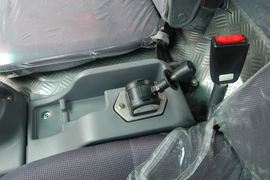 威铃&nbsp;载货车驾驶室                                               图片