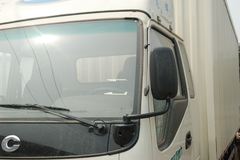 江淮 威铃 130马力 4X2 6.2米单排厢式载货车(HFC1120KR1)