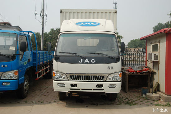  W530 150 4X2 6.8Űʽػ(HFC5110XXYP81K1E1)
