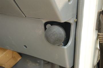 ���� ŷ����Aϵ 95���� 4.23�׵�����ʽ�Ῠ(����)ͼƬ