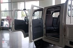 江铃凯运 116马力 3.3米双排栏板轻卡