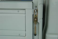 江铃凯运 116马力 3.3米双排栏板轻卡