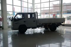 江铃凯运 116马力 3.3米双排栏板轻卡