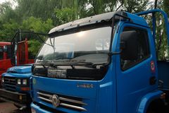 东风 多利卡L 136马力 4X2 6.2米单排栏板载货车(EQ1081TZ12D5)