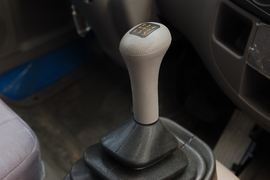 金霸&nbsp;载货车驾驶室                                               图片