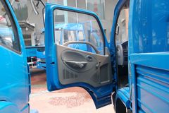 东风金霸 115马力 4.15米单排栏板轻卡