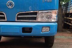 东风金霸 115马力 4.15米单排栏板轻卡