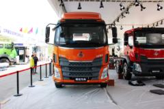 东风柳汽 新乘龙M3中卡 210马力 4X2 5700轴距 6.75米载货车底盘(LZ5166XXYM3AB)